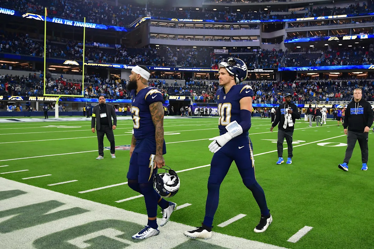 Recap: Chargers’ self-inflicted errors end in loss to Texans Recap: Chargers’ self-inflicted errors end in loss to Texans