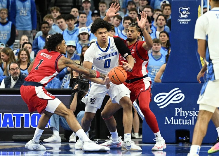 St. John’s males’s basketball carves up Creighton to select up second straight Quad 1 win St. John’s males’s basketball carves up Creighton to select up second straight Quad 1 win