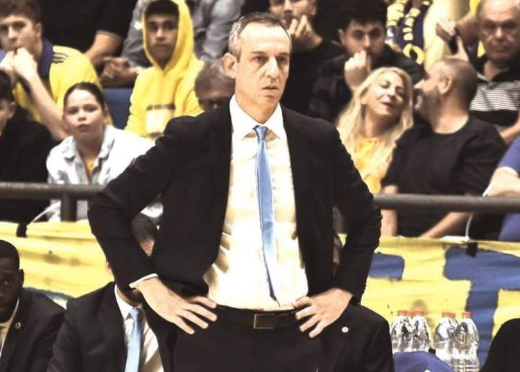 Hapoel Tel Aviv eyes Euroleague playoffs whereas Maccabi prays for spot Hapoel Tel Aviv eyes Euroleague playoffs whereas Maccabi prays for spot