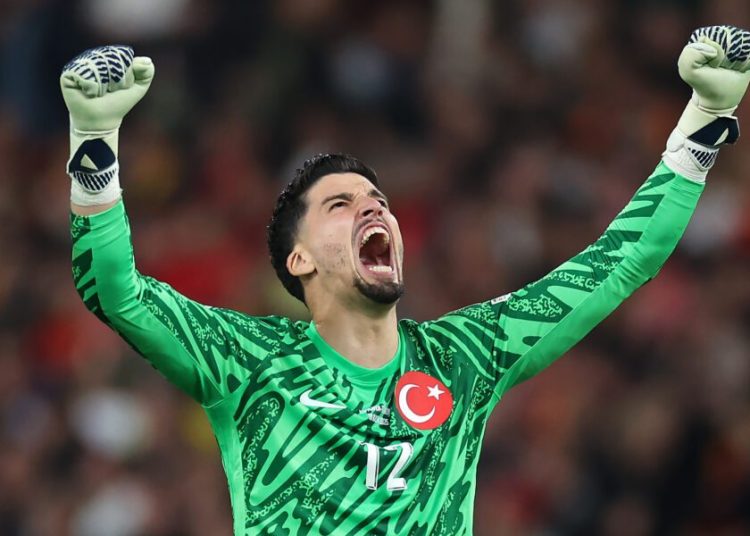 Manchester United goalkeeper Altay Bayindir reportedly filming a departure video forward of summer season exit Manchester United goalkeeper Altay Bayindir reportedly filming a departure video forward of summer season exit