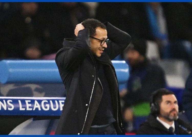 Chelsea followers aren’t proud of loopy Rosenior experiment in his greatest recreation to this point Chelsea followers aren’t proud of loopy Rosenior experiment in his greatest recreation to this point