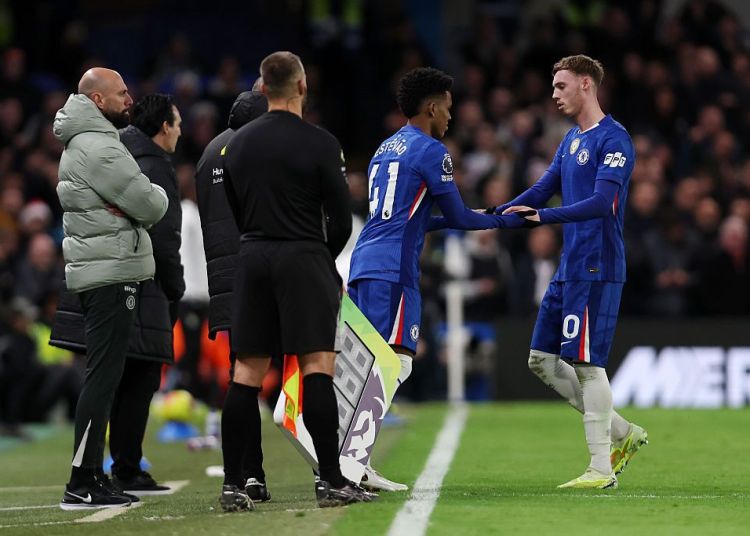 Rosenior’s one phrase reply on Cole Palmer and Estevao standing as Chelsea lose attacker to hamstring difficulty Rosenior’s one phrase reply on Cole Palmer and Estevao standing as Chelsea lose attacker to hamstring difficulty