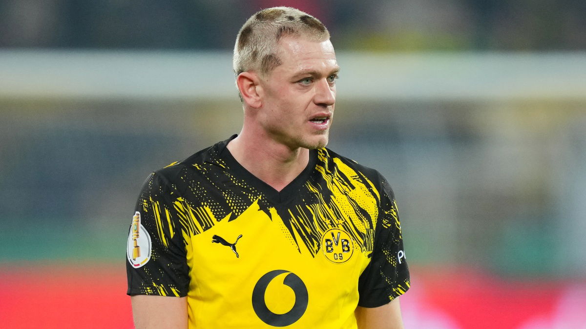 Julian Ryerson: What Dortmund’s help machine thinks of United transfer Julian Ryerson: What Dortmund’s help machine thinks of United transfer
