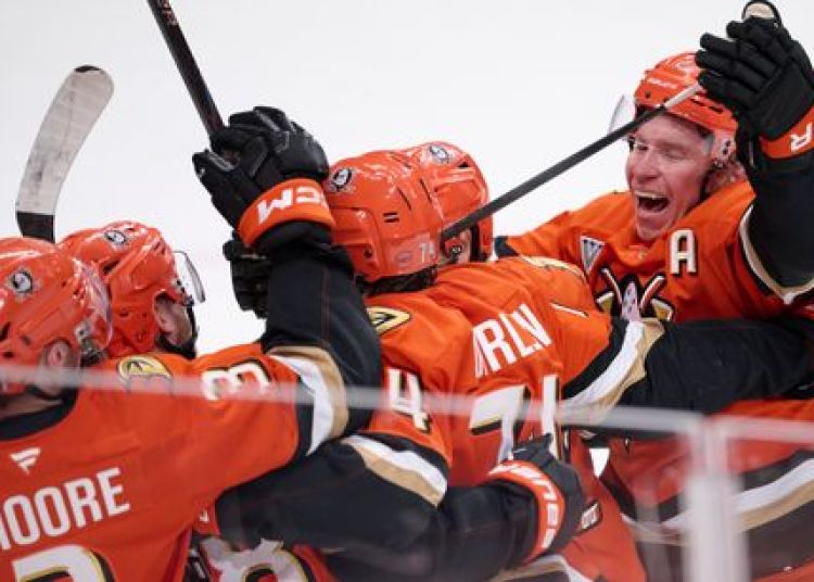 Poehling OT-winner seals one other Geese comeback, 3-1 collection lead over Oilers Poehling OT-winner seals one other Geese comeback, 3-1 collection lead over Oilers