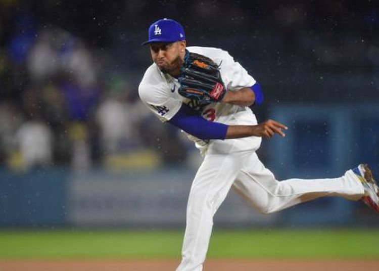 Edwin Díaz to endure elbow surgical procedure, Dodgers anticipate second-half return Edwin Díaz to endure elbow surgical procedure, Dodgers anticipate second-half return