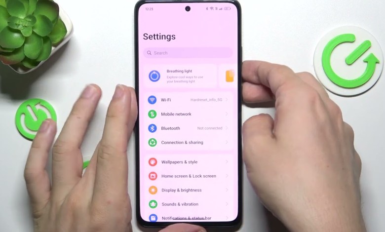 How to Take a Long Screenshot in OPPO Reno 12 FS How to Take a Long Screenshot in OPPO Reno 12 FS