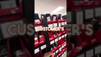 The Bizarre Case of the Used iPhone in an Empty Box The Bizarre Case of the Used iPhone in an Empty Box