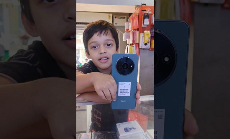 Baby came and took Redmi Phone #Mi a3 #smartphone #shorts Baby came and took Redmi Phone #Mi a3 #smartphone #shorts