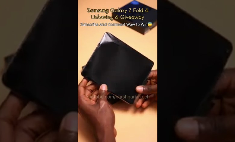 Samsung Galaxy Z Fold 4 Unboxing #youtubeshorts Samsung Galaxy Z Fold 4 Unboxing #youtubeshorts