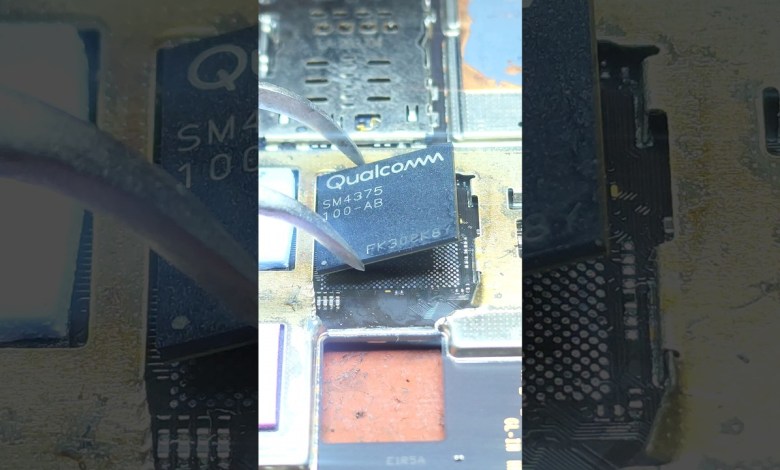 What causes the Redmi Note 12 5G to restart and experience screen flickering? What causes the Redmi Note 12 5G to restart and experience screen flickering?