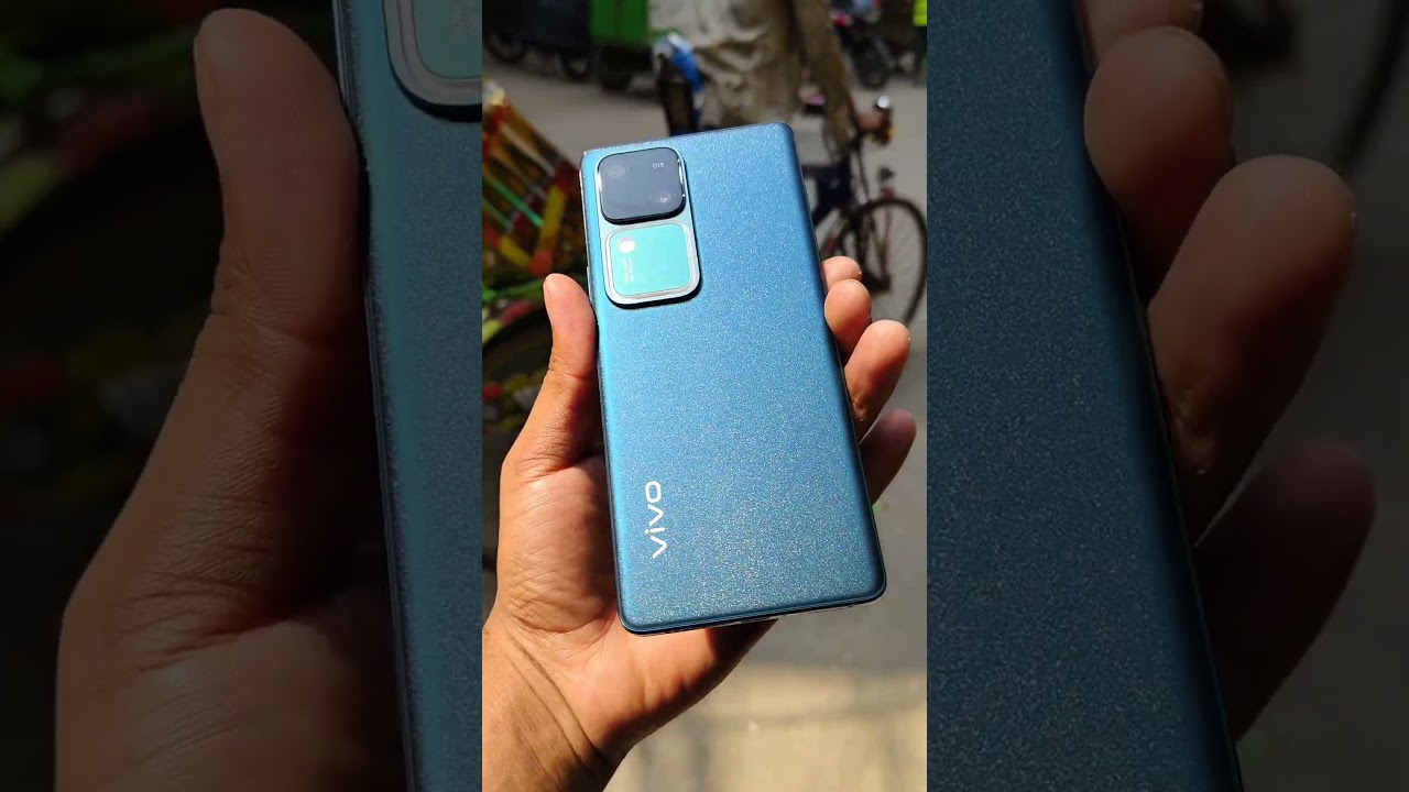 Vivo V30 5G Unboxing | SDM 7Gen 3 CPU | 12+12 GB Ram Vivo V30 5G Unboxing | SDM 7Gen 3 CPU | 12+12 GB Ram
