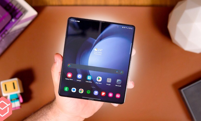 I used the GALAXY Z FOLD 5 for 1 YEAR as MY CELL PHONE I used the GALAXY Z FOLD 5 for 1 YEAR as MY CELL PHONE