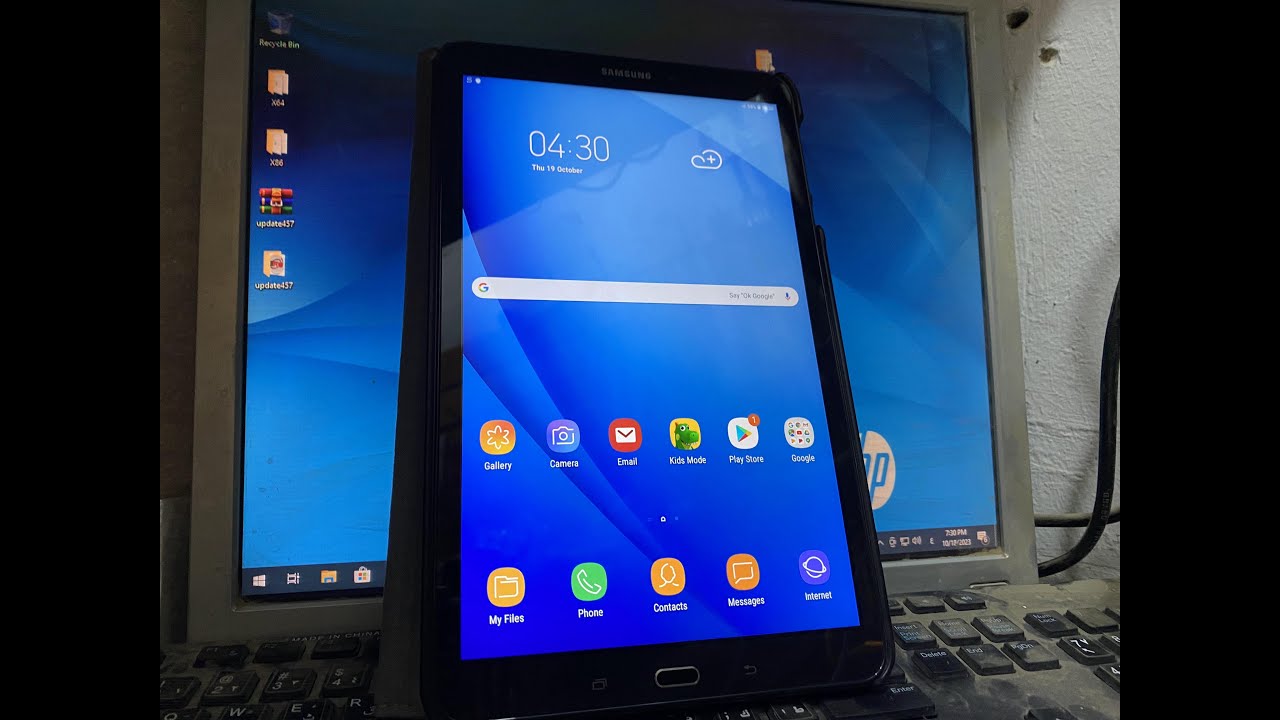 Exiting the high school tablet from the educational system after locking it Exiting the high school tablet from the educational system after locking it