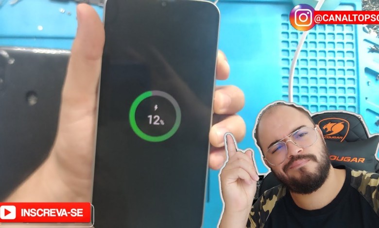 Samsung cell phone doesn't want to turn on or charge four Samsung cell phone doesn't want to turn on or charge four