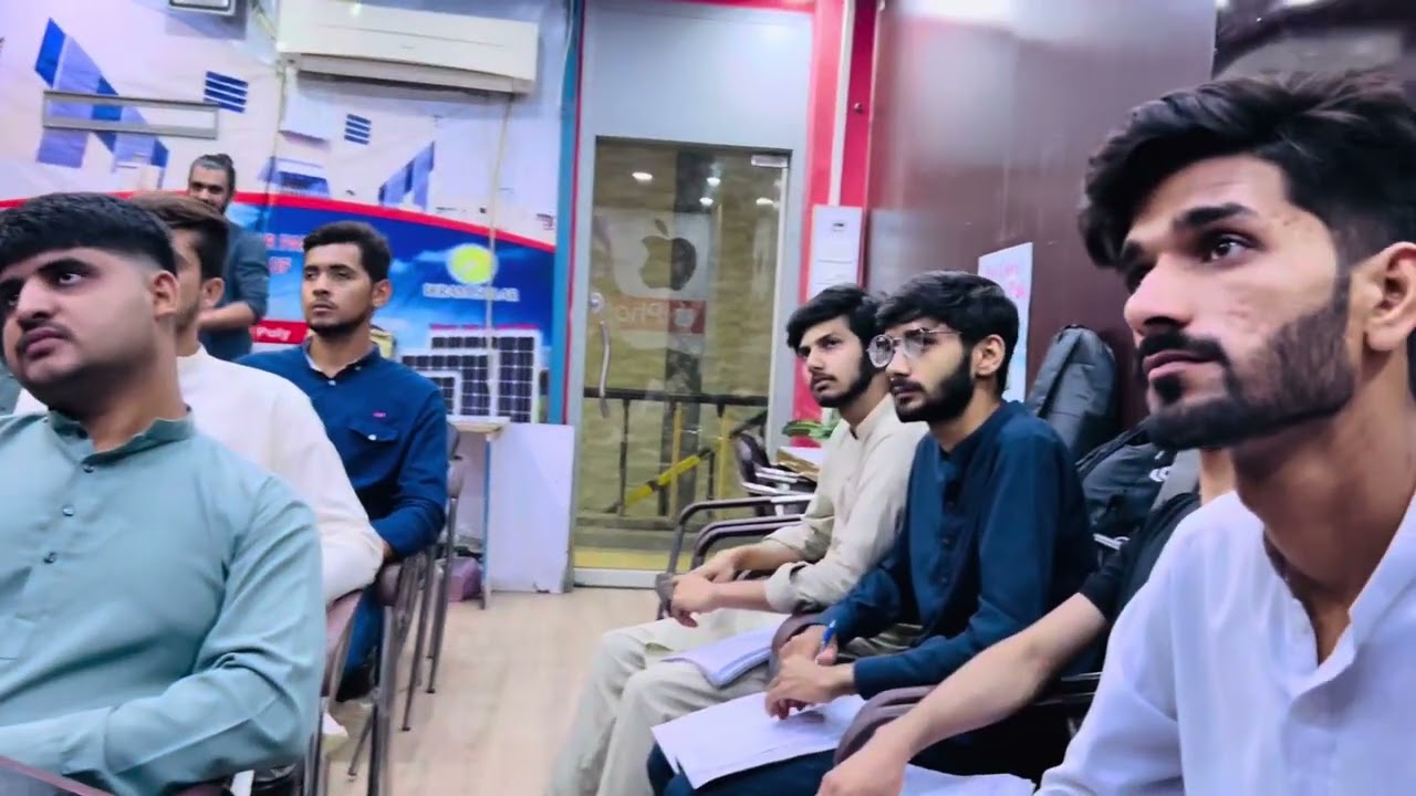 Mobile restart problem reason | #viralvideo #shortvideo Mobile restart problem reason | #viralvideo #shortvideo