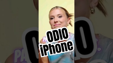 CELEBRITIES AND FAMOUS PEOPLE WHO HATE THE IPHONE AND CELEBRITIES AND FAMOUS PEOPLE WHO HATE THE IPHONE AND