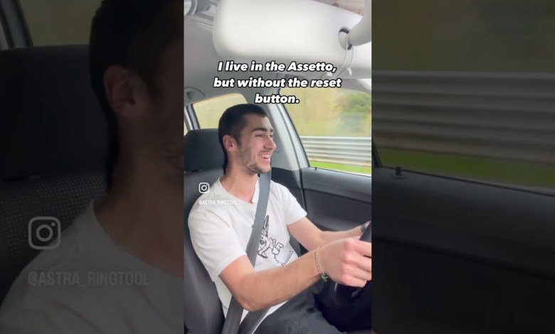 I live in the Assetto, but without the reset button I live in the Assetto, but without the reset button