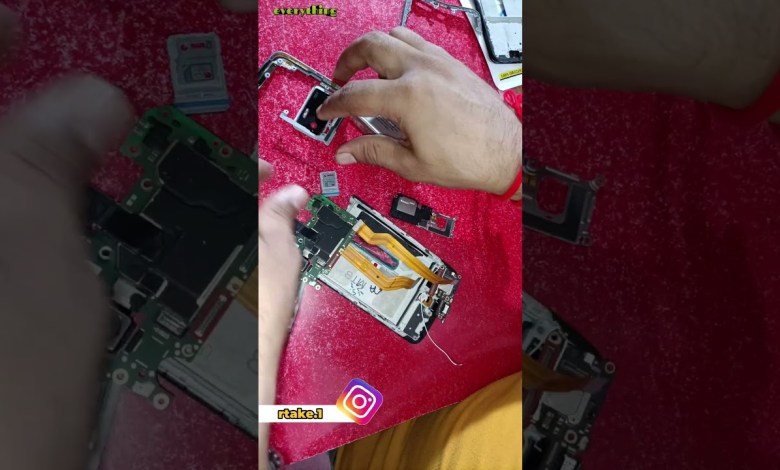 The biggest problem in mobile repair shop is combo The biggest problem in mobile repair shop is combo