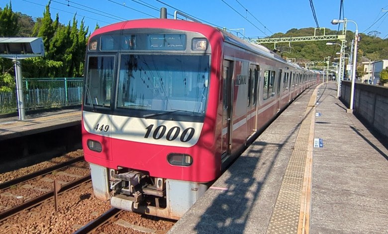Keikyu Corporation New 1000 type “8th car” 1449 formations (4 cars) + “9th car” 1473 formations (4 cars) 8 car formation Keikyu Corporation New 1000 type “8th car” 1449 formations (4 cars) + “9th car” 1473 formations (4 cars) 8 car formation