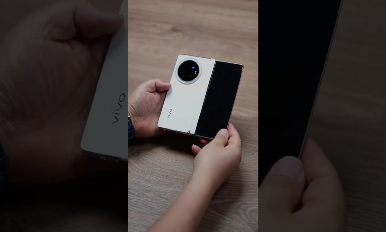 #vivofoldphone #smartphone #viral #unboxing #shortsfeed #vivofoldphone #smartphone #viral #unboxing #shortsfeed