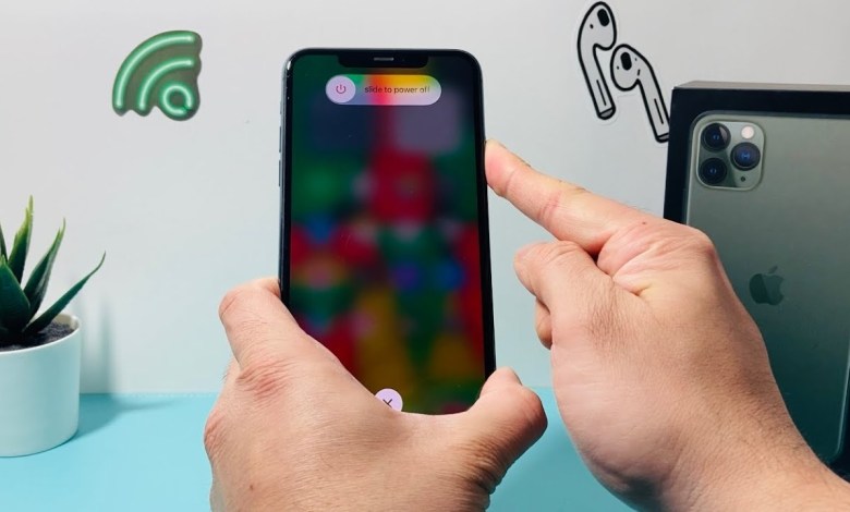 iPhone 11 Pro Max: How to Force Restart / Reset iPhone 11 Pro Max: How to Force Restart / Reset