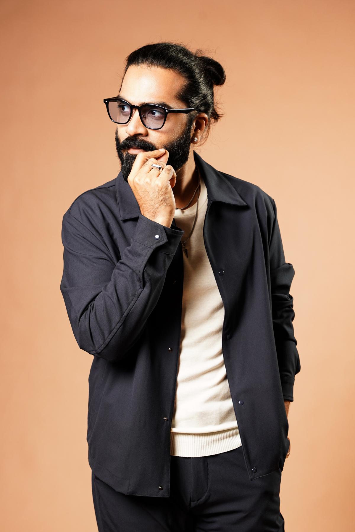సిలంబరసన్ టిఆర్ ఇంటర్వ్యూ: కమల్ హాసన్ యొక్క “థగ్ లైఫ్” మరియు అశ్వత్ మారిముతులతో “ఫ్యాన్బాయ్ సాంబాబామ్” ను తయారు చేయడం సిలంబరసన్ టిఆర్ ఇంటర్వ్యూ: కమల్ హాసన్ యొక్క “థగ్ లైఫ్” మరియు అశ్వత్ మారిముతులతో “ఫ్యాన్బాయ్ సాంబాబామ్” ను తయారు చేయడం