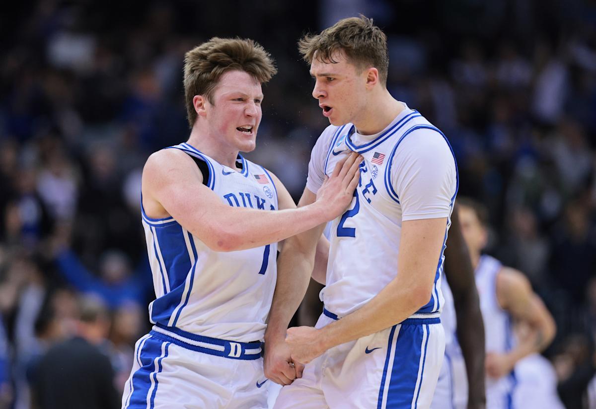 2025 NBA డ్రాఫ్ట్: కూపర్ ఫ్లాగ్ హెడ్లైన్ ఈ సీజన్లో ఫాంటసీ బాస్కెట్బాల్లో రూకీ కీలకమైన వ్యక్తి 2025 NBA డ్రాఫ్ట్: కూపర్ ఫ్లాగ్ హెడ్లైన్ ఈ సీజన్లో ఫాంటసీ బాస్కెట్బాల్లో రూకీ కీలకమైన వ్యక్తి