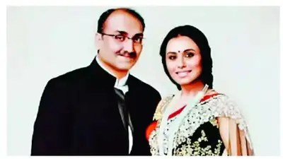 ఈ కారణంగా ఆదిత్య చోప్రా ప్రతిరోజూ ఆమెను శపిస్తుందని రాణి ముఖర్జీ తన భర్తకు వెల్లడించినప్పుడు: “అతను నన్ను వివాహం చేసుకున్న రోజు నుండి …” | – భారతదేశం యొక్క టైమ్స్ ఈ కారణంగా ఆదిత్య చోప్రా ప్రతిరోజూ ఆమెను శపిస్తుందని రాణి ముఖర్జీ తన భర్తకు వెల్లడించినప్పుడు: “అతను నన్ను వివాహం చేసుకున్న రోజు నుండి …” | – భారతదేశం యొక్క టైమ్స్
