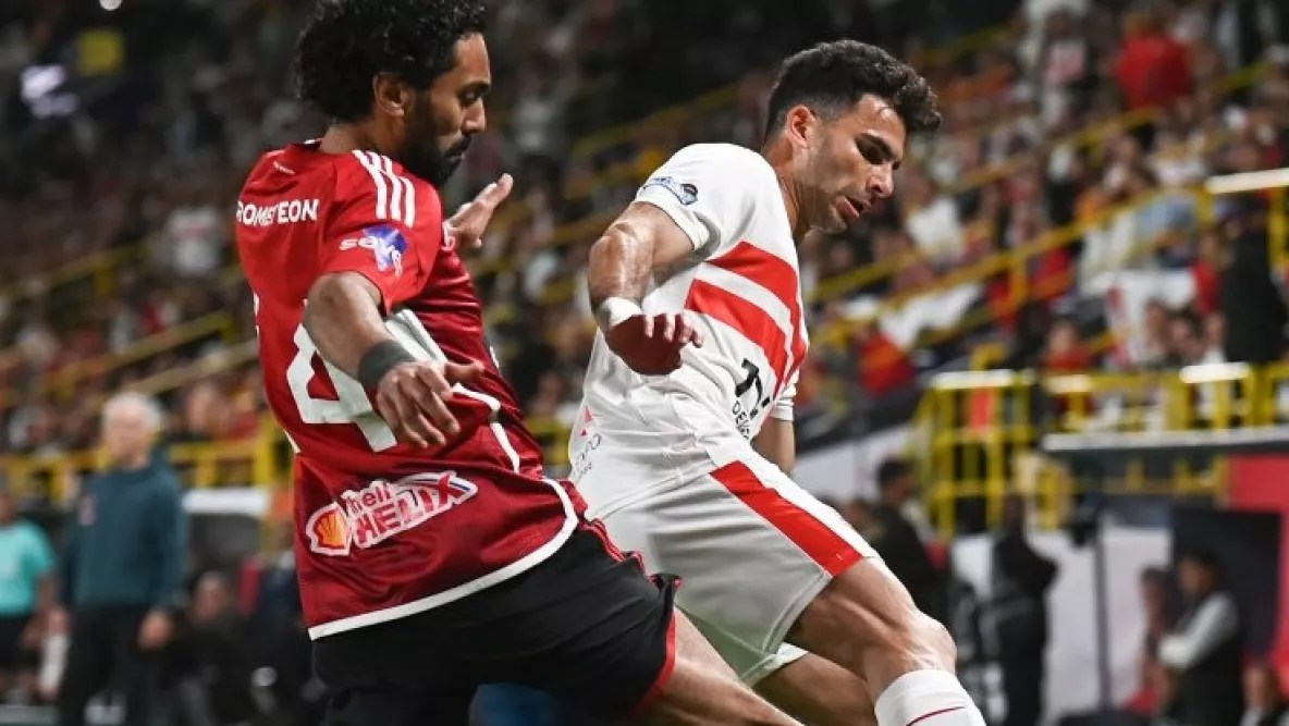 وصول طاقم التحكيم إلى استاد القاهرة استعدادًا لقمة الزمالك والأهلي وصول طاقم التحكيم إلى استاد القاهرة استعدادًا لقمة الزمالك والأهلي