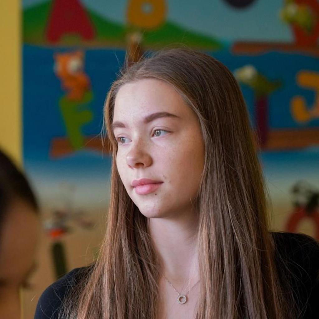 Ucrania tiene un problema del que no está hablando nadie: las mujeres jóvenes se van en masa Ucrania tiene un problema del que no está hablando nadie: las mujeres jóvenes se van en masa