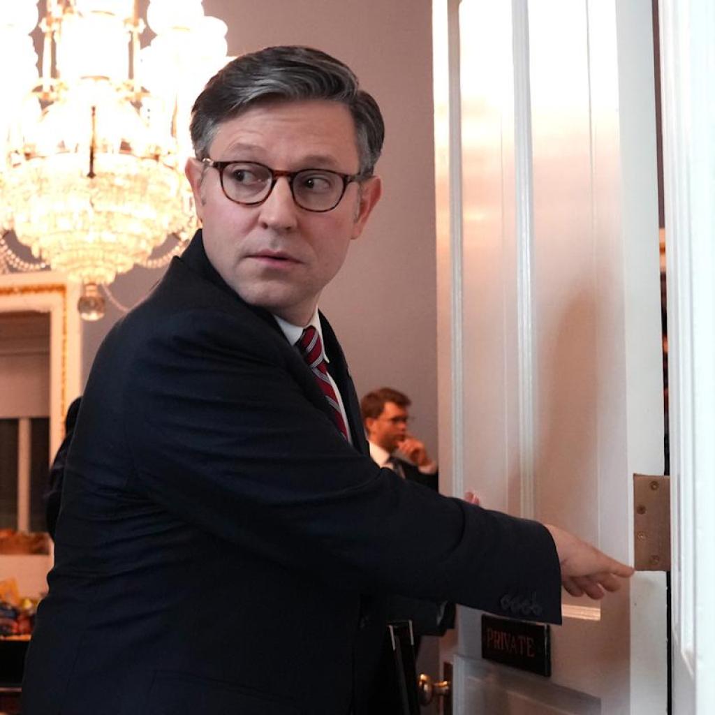 GOP trata de escabullirse a través de los cortes de Medicaid en muertos de la noche GOP trata de escabullirse a través de los cortes de Medicaid en muertos de la noche