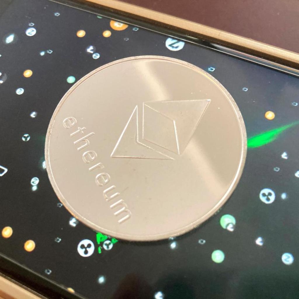 Ethereum erstreckt sich auf nahezu Rekord, da die Anleger auf den „größten Makrohandel“ des nächsten Jahrzehnts setzen Ethereum erstreckt sich auf nahezu Rekord, da die Anleger auf den „größten Makrohandel“ des nächsten Jahrzehnts setzen