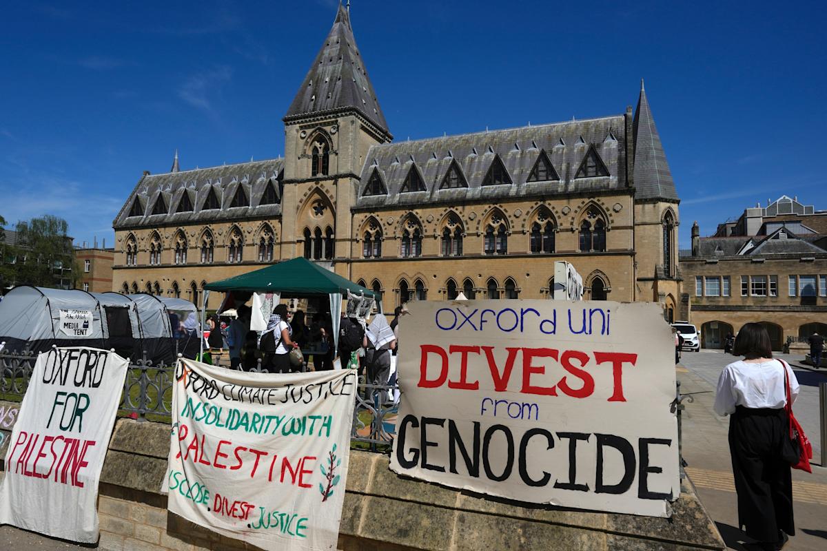 Die Studenten der englischen Universität müssen sich mit „schockierenden“ Ideen ausstellen, um die Redefreiheit auf dem Campus zu schützen Die Studenten der englischen Universität müssen sich mit „schockierenden“ Ideen ausstellen, um die Redefreiheit auf dem Campus zu schützen