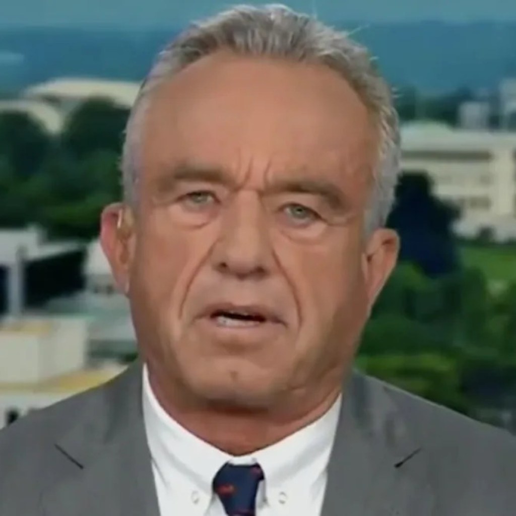 RFK Jr. lässt seine Trump -Schmeichlerei für Shows waren RFK Jr. lässt seine Trump -Schmeichlerei für Shows waren