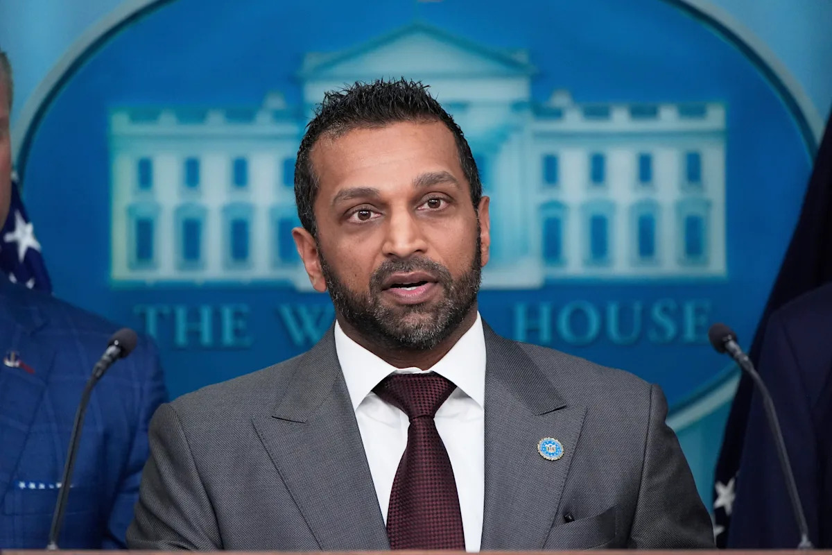 FBI -Agenten, die während der Biden -Verwaltung das Büro der Politisierung beschuldigt hatten, erreichen Siedlungen FBI -Agenten, die während der Biden -Verwaltung das Büro der Politisierung beschuldigt hatten, erreichen Siedlungen