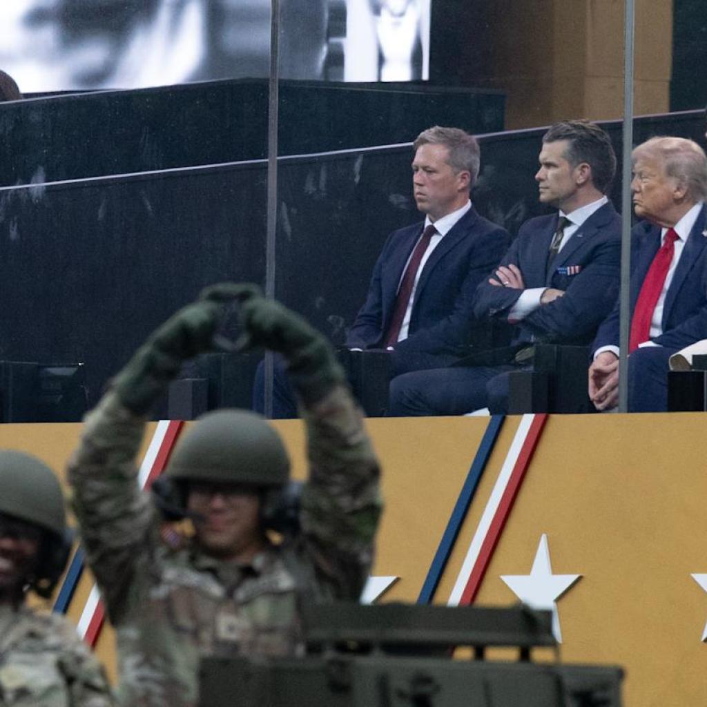 Trump quería un espectáculo militar. En cambio, obtuvo una lección de historia. Trump quería un espectáculo militar. En cambio, obtuvo una lección de historia.