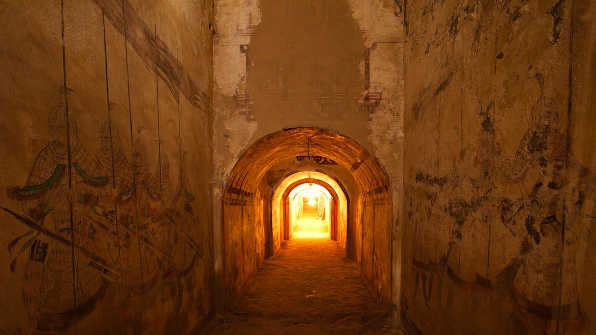 Archäologen fanden jemanden, den sie in einem alten chinesischen Grab nie erwartet hatten: einen blonden Mann Archäologen fanden jemanden, den sie in einem alten chinesischen Grab nie erwartet hatten: einen blonden Mann