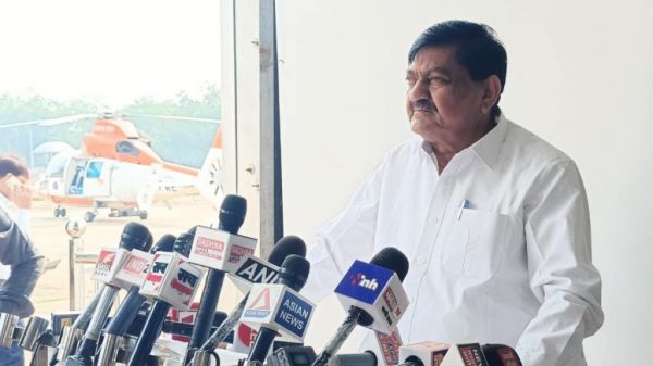 धान खरीदी की तारीख पर खाद्य मंत्री दयाल दास बघेल ने कहा- ‘कैबिनेट में होगा फैसला, थोड़ा इंतजार किजिए’ धान खरीदी की तारीख पर खाद्य मंत्री दयाल दास बघेल ने कहा- ‘कैबिनेट में होगा फैसला, थोड़ा इंतजार किजिए’