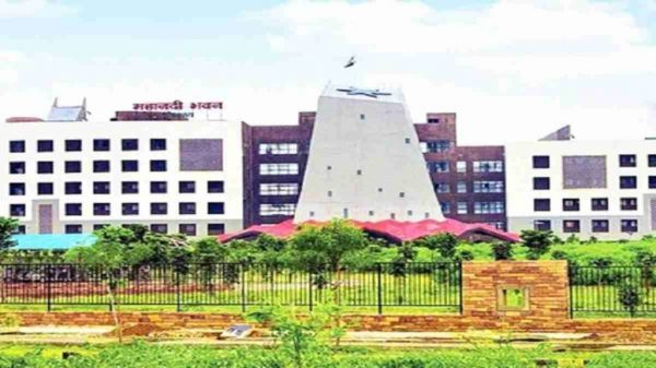 9 फिल्म डायरेक्टर बनाए गए फिल्म विकास निगम एडवाइजरी बोर्ड के सदस्य, फिल्म सिटी के प्रस्ताव पर जल्द मुहर लगा सकती है सरकार 9 फिल्म डायरेक्टर बनाए गए फिल्म विकास निगम एडवाइजरी बोर्ड के सदस्य, फिल्म सिटी के प्रस्ताव पर जल्द मुहर लगा सकती है सरकार