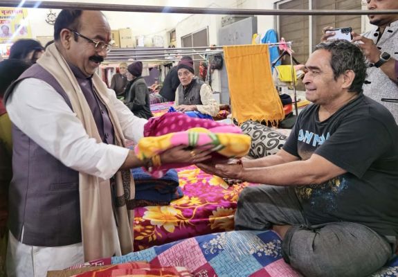 उप मुख्यमंत्री अरुण साव ने वृद्धाश्रम में मनाया जन्मदिन उप मुख्यमंत्री अरुण साव ने वृद्धाश्रम में मनाया जन्मदिन