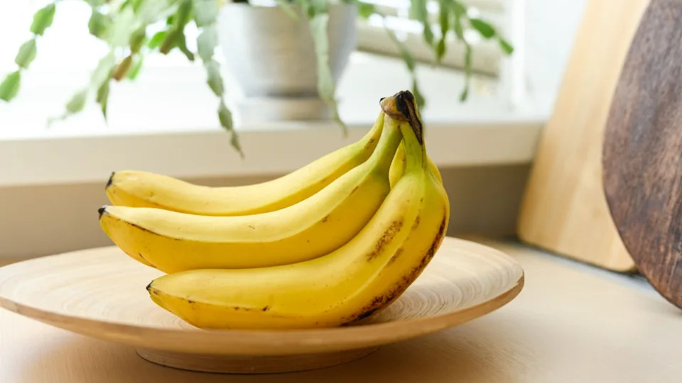 Healthy or Hype? 14 “Superfoods” That Are a Super Waste of Money Healthy or Hype? 14 “Superfoods” That Are a Super Waste of Money