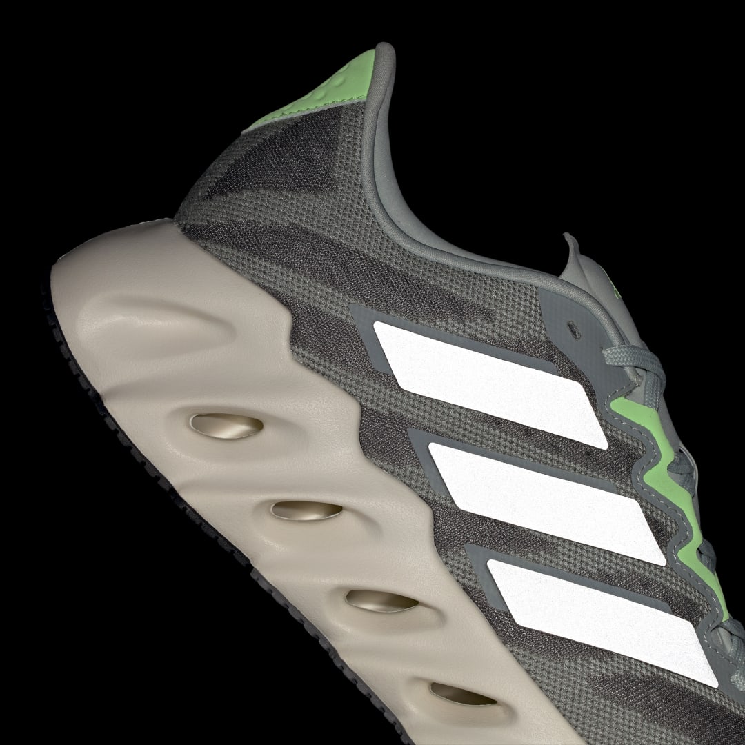 adidas Tenis de Running Switch Fwd Wonder Plata – Unisex