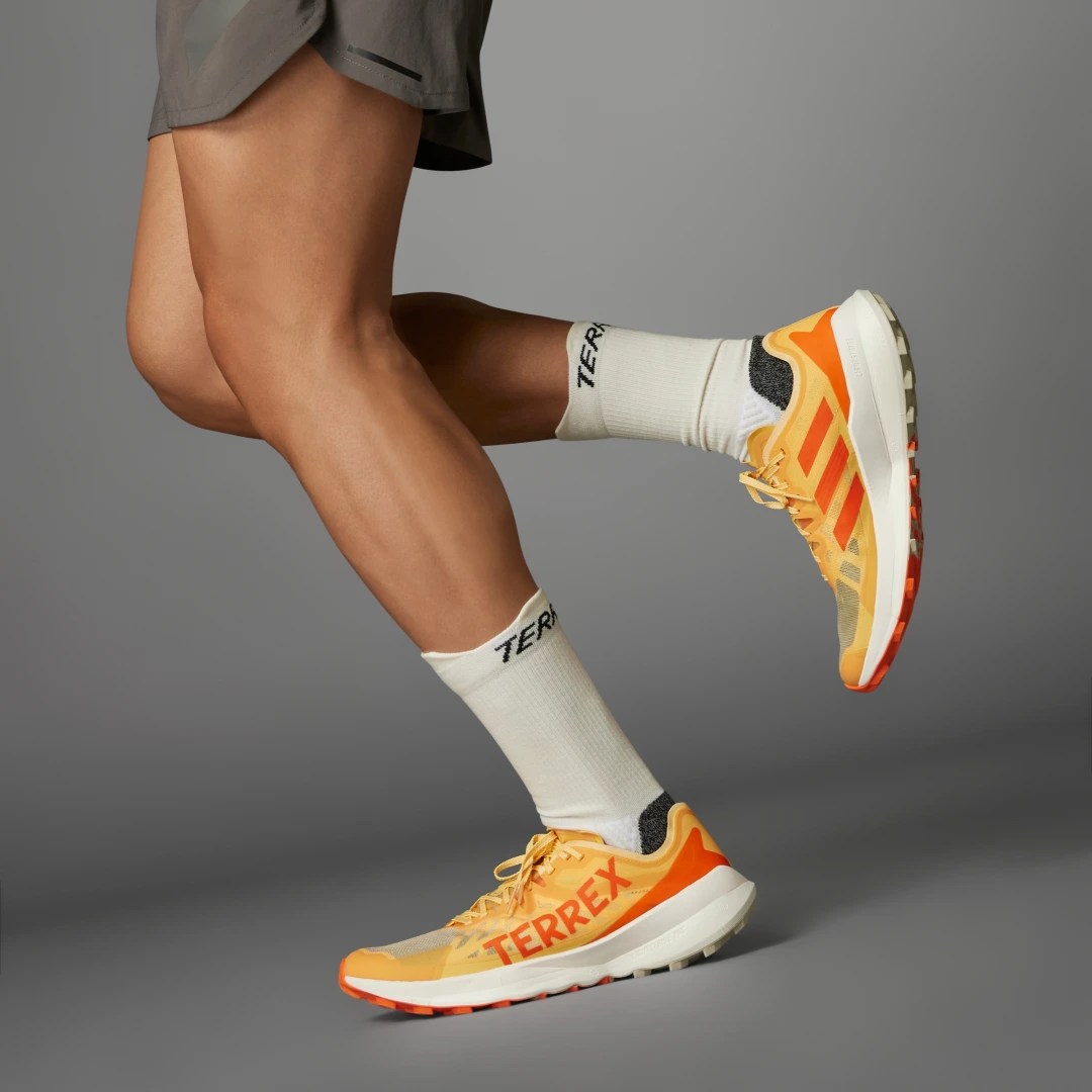 adidas Tenis de Trail Running Terrex Agravic Speed Semi Spark – Unisex