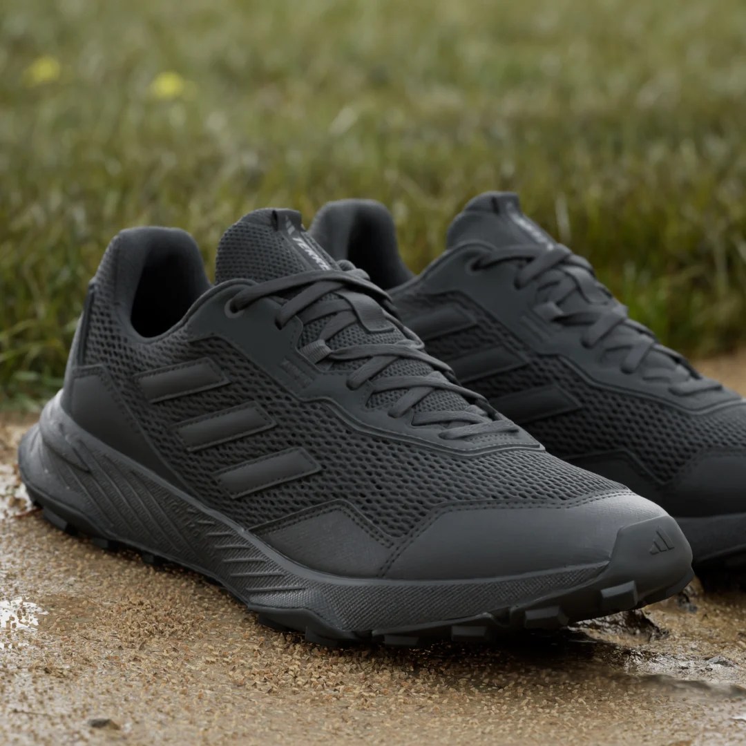 adidas Tenis de Trail Running Tracefinder Negro – Unisex