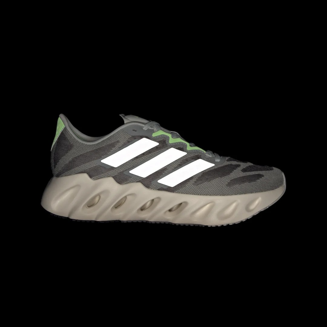 adidas Tenis de Running Switch Fwd Wonder Plata – Unisex