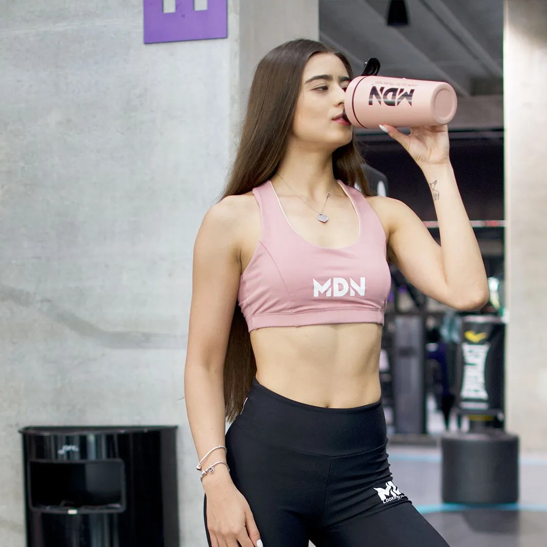 Vaso Shaker Aluminio Mdn Sports Mezclador De Proteína de 750ml.