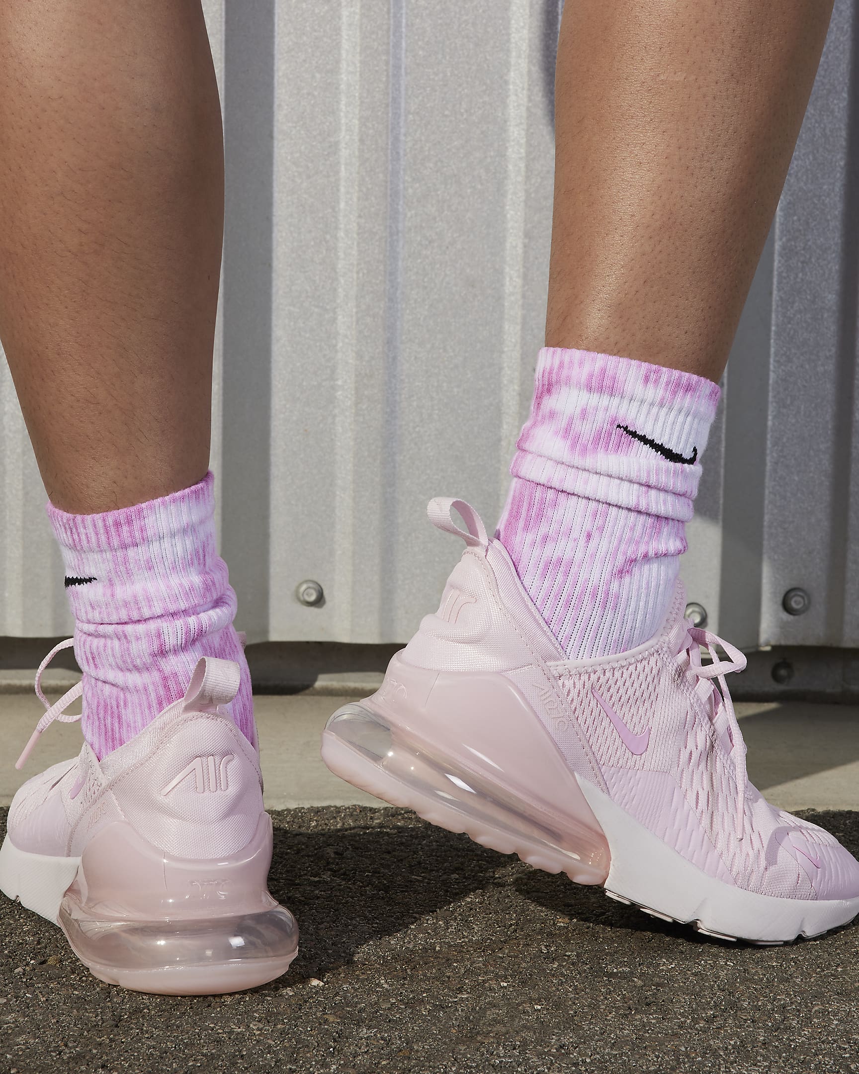 Tenis para mujer Nike Air Max 270 – Rosa