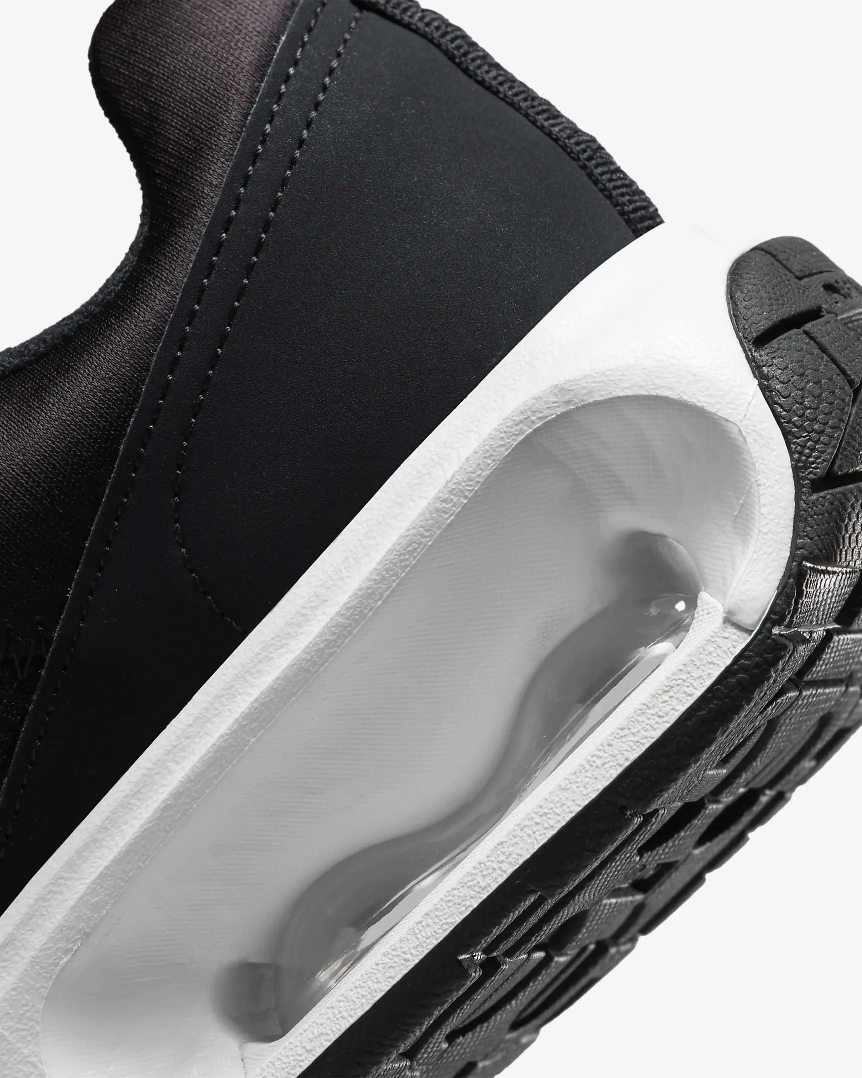 Calzado para mujer Nike Air Max INTRLK Lite – Negro