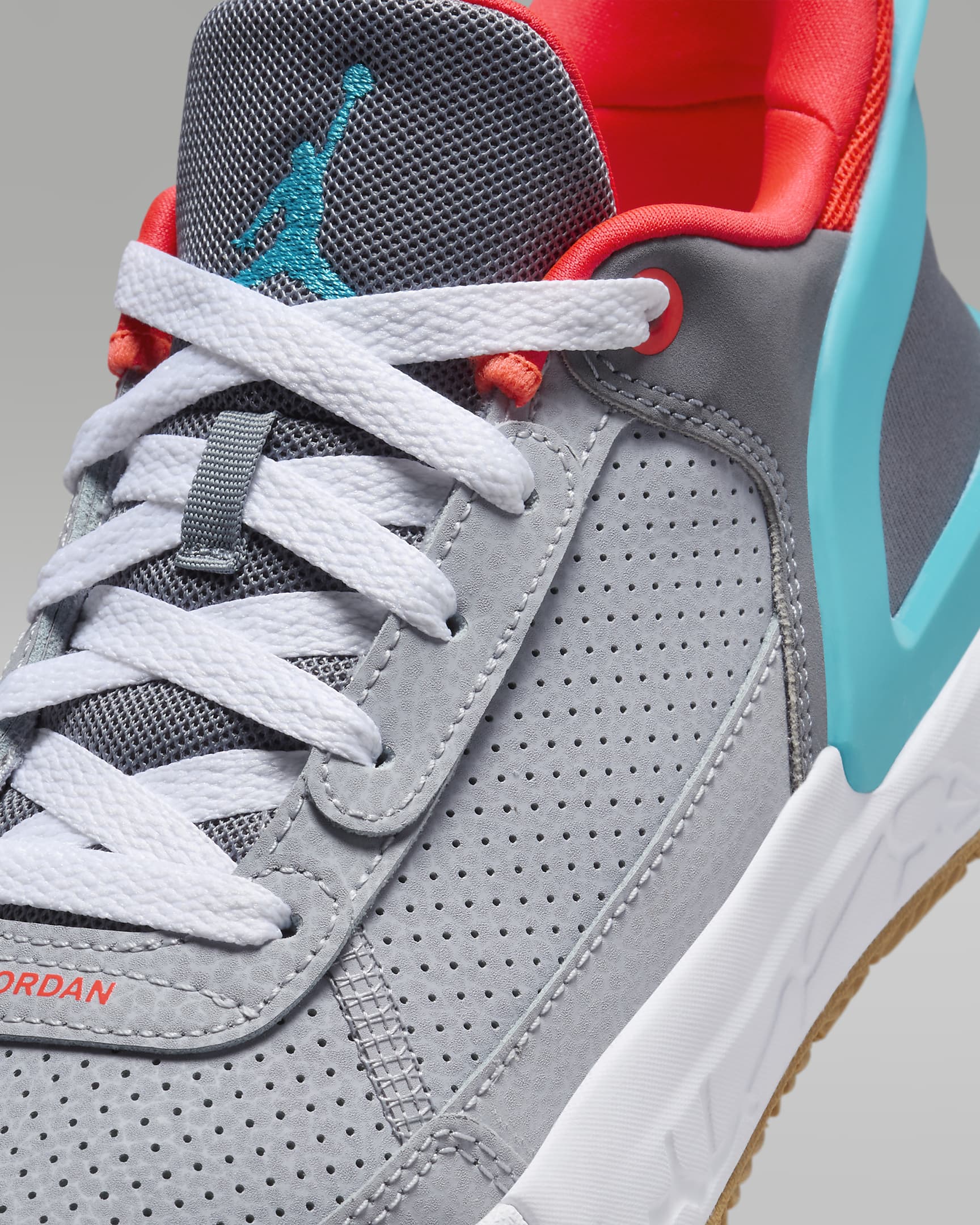 Tenis para niños grandes Jordan DAY1 EO – Gris