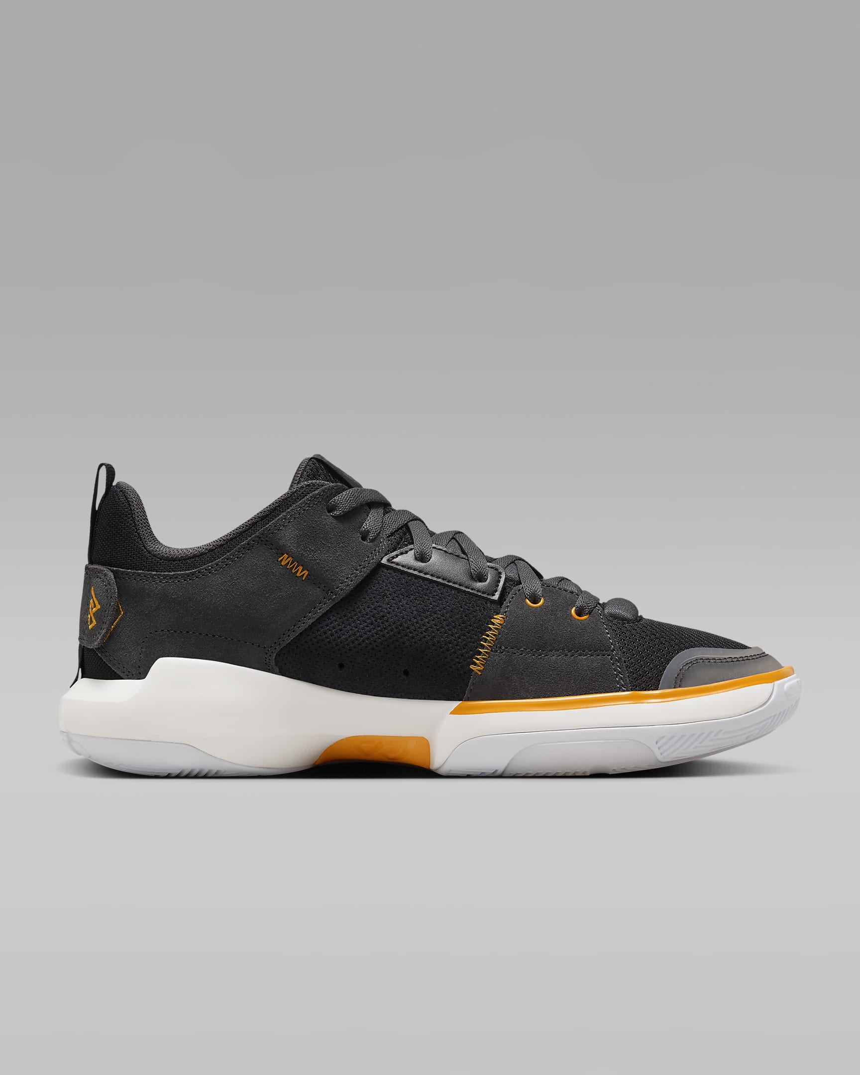 Tenis de básquetbol Jordan One Take 5 – Negro